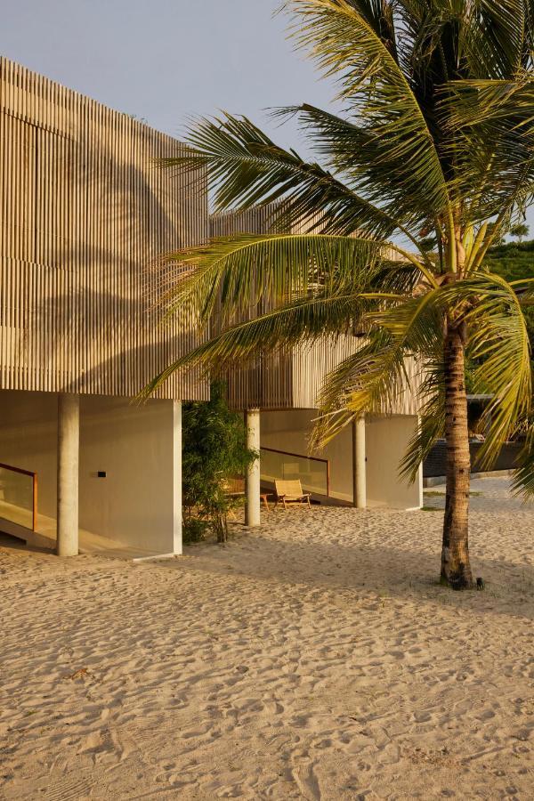 Innit Lombok Ekas Exterior foto